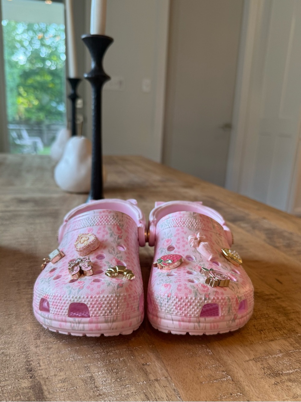 LoveShackFancy Crocs size 6 - Picture 8 of 8